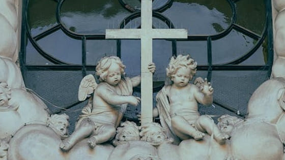 La jerarquía celestial